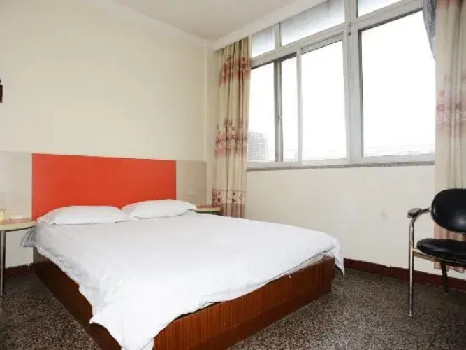 Estate Hotel(Shanghai Chuansha Store )