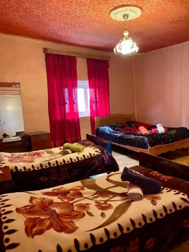 Standard Quadruple room with mountain view