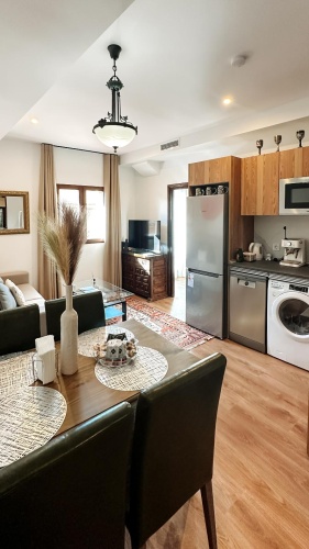 Quadruple Apartment with balcony