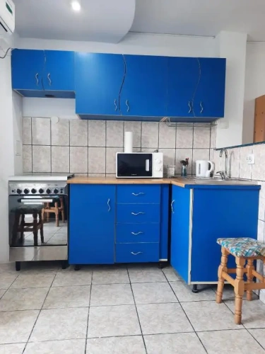 3 Bedrooms Apartment