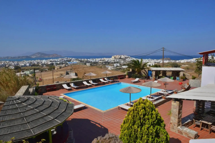 Paradisia Suites