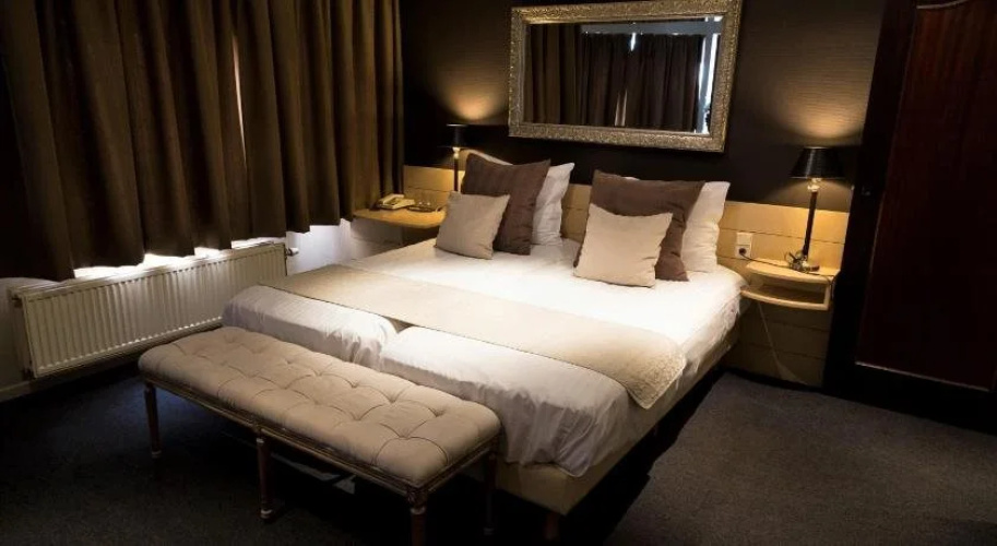 Paul's Hotel