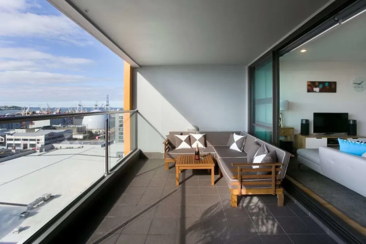 Stunning Views Central Apartment