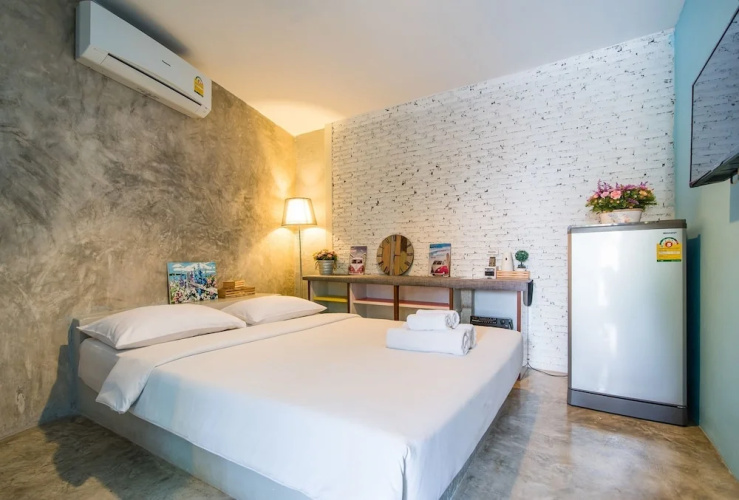 Surf House Hua Hin