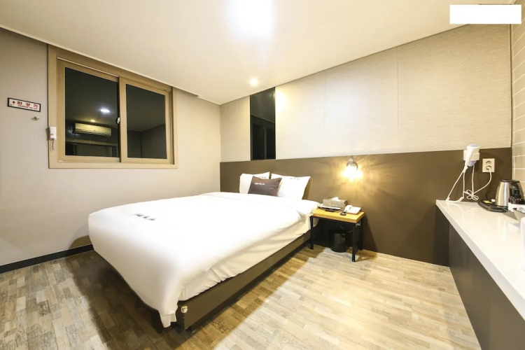 Hotel the Ace