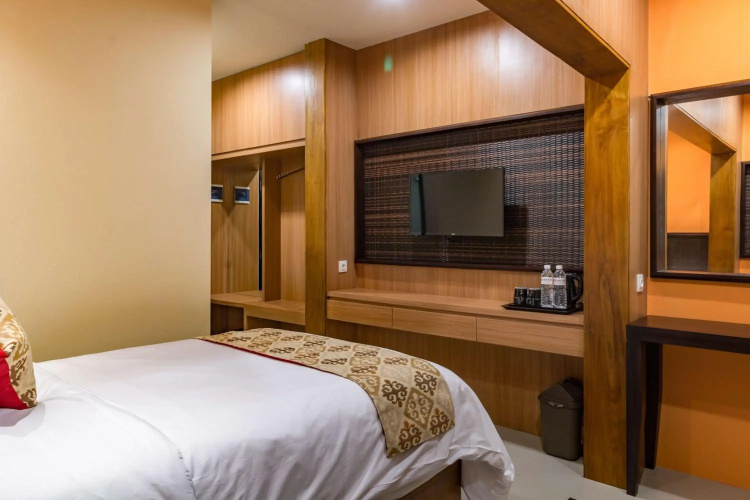 AB Hotel Kuta