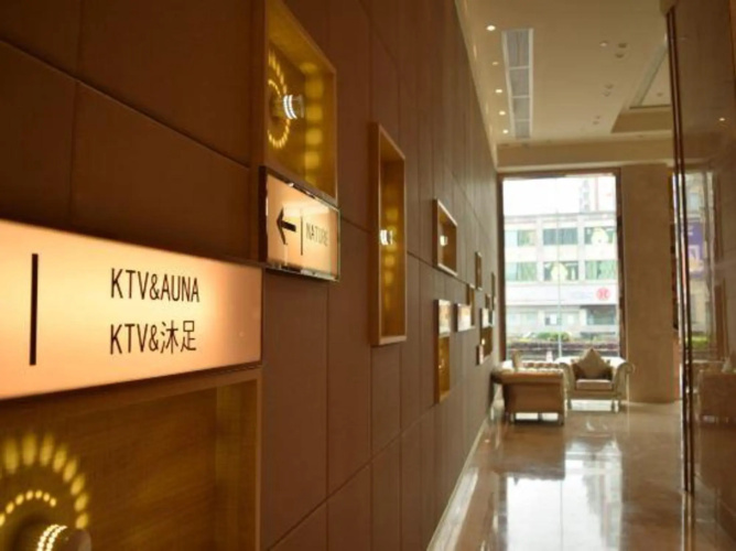Petrus Hotel