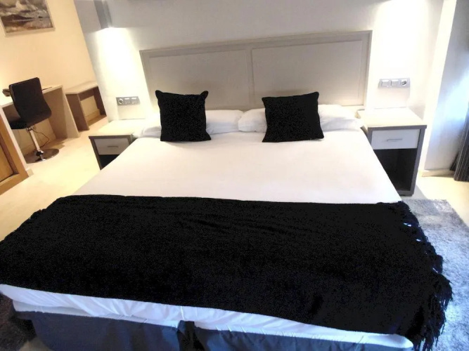 Hotel Trueba