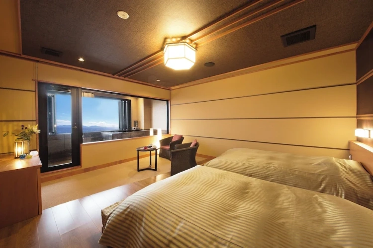 Standard Twin room with ocean view