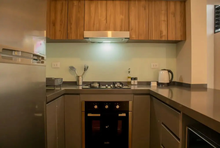 w Astounding 1BR in San Isidro