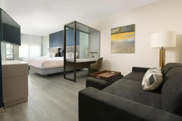 Quadruple Suite