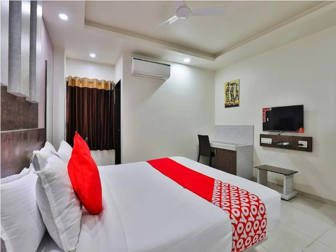 The Sky Comfort - Hotel Parth Inn