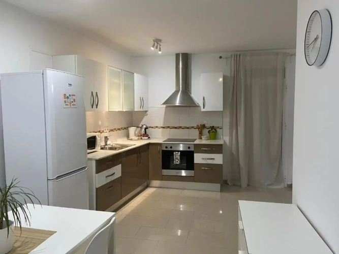 2 Bedrooms Apartment with balcony