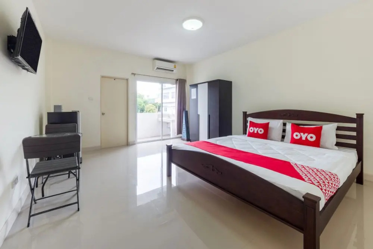OYO 1069 Baan Nong Moo Apartment