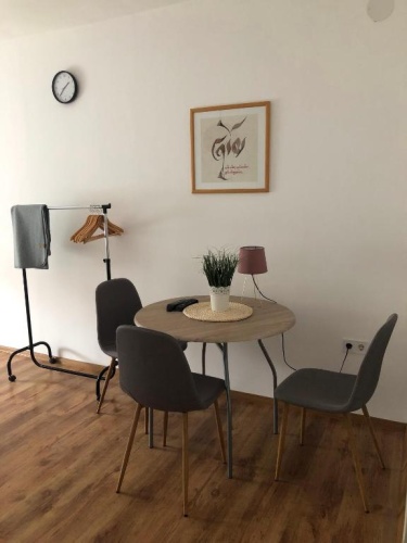 1 Bedroom Triple Apartment