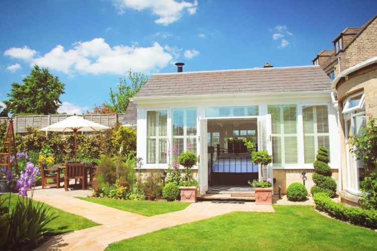 Standard Double room with garden view