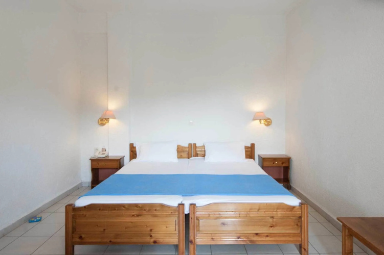 Alkinoos Beach Hotel