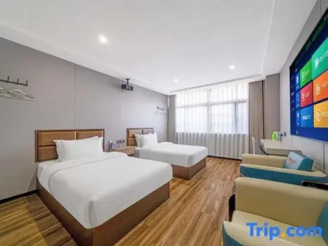 Triple Suite