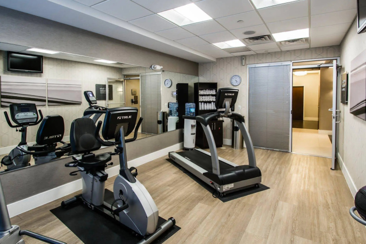 Comfort Suites Miami Airport North photo 22