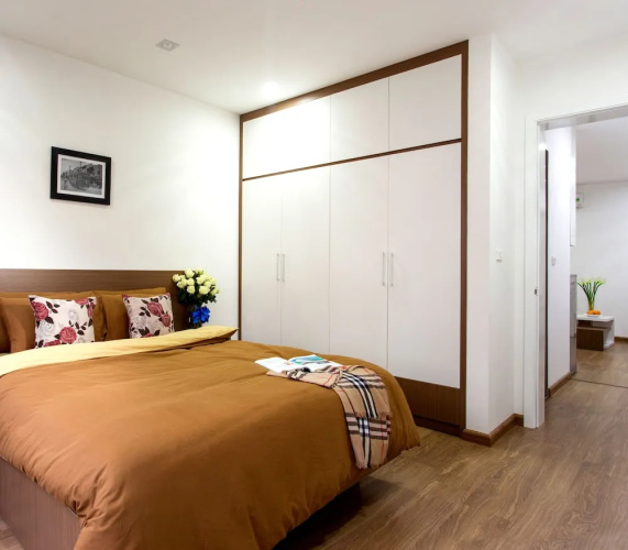Noble Apartment