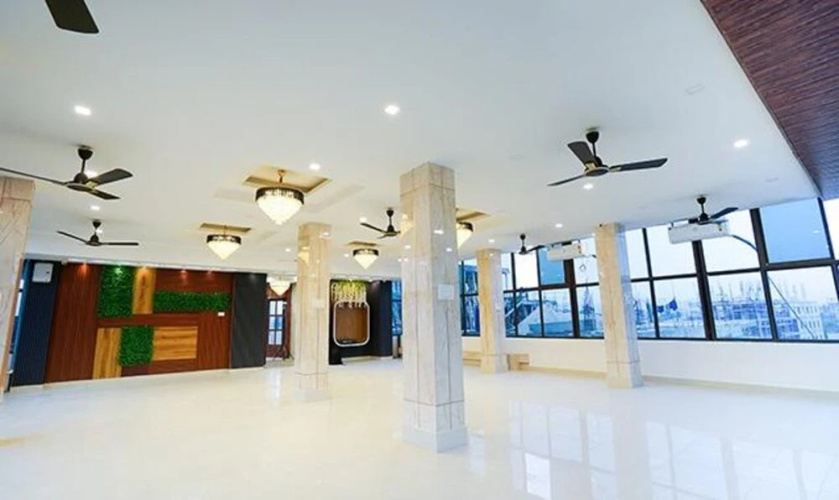 FabHotel Prime Royal Inn