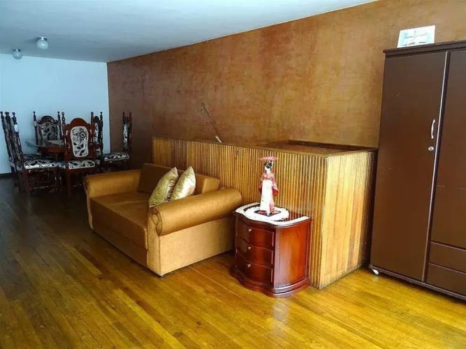 Minga House