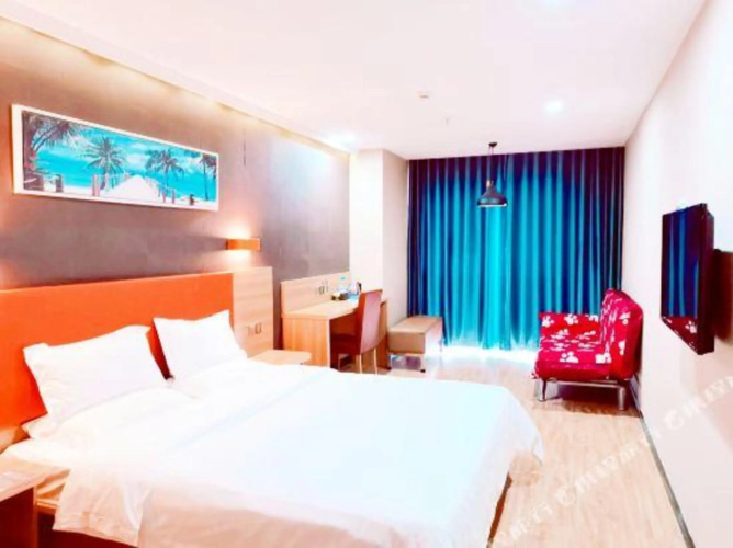Shark E-sports Hotel