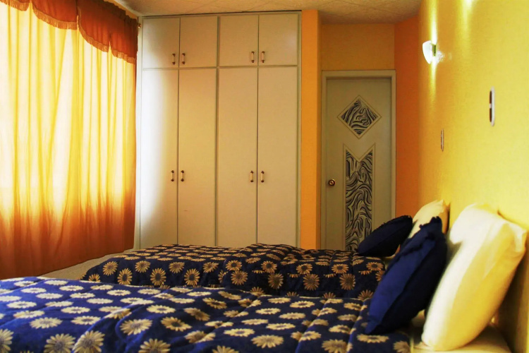 Chez Elena Guesthouse