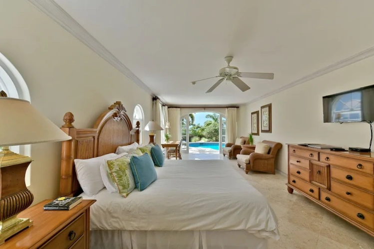 Deluxe Villa