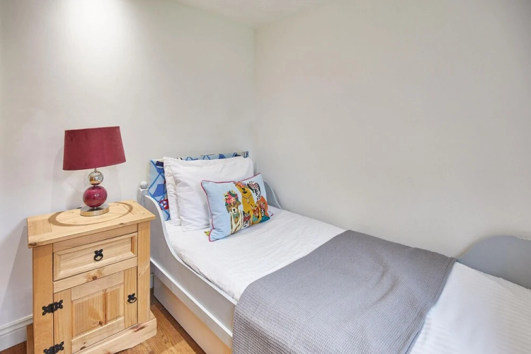 Host Stay Willow Lodge