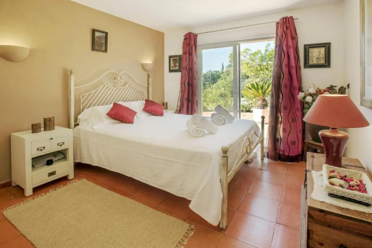 Villa Midas