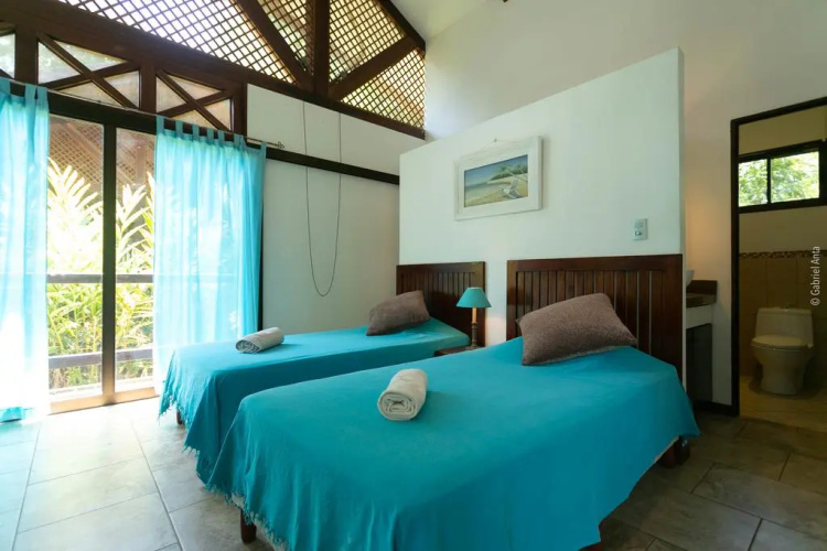 Kenaki Lodge