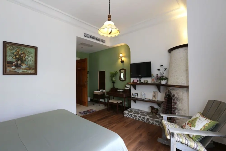 Standard Sextuple room