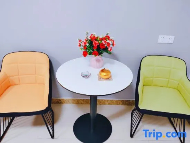 Zhengding Baoming Apartment