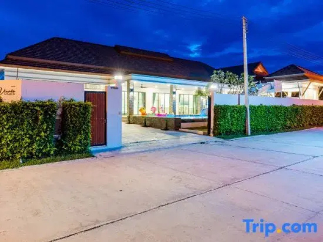 Viento Pool Villa