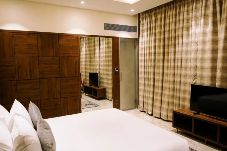 Guest rooms
