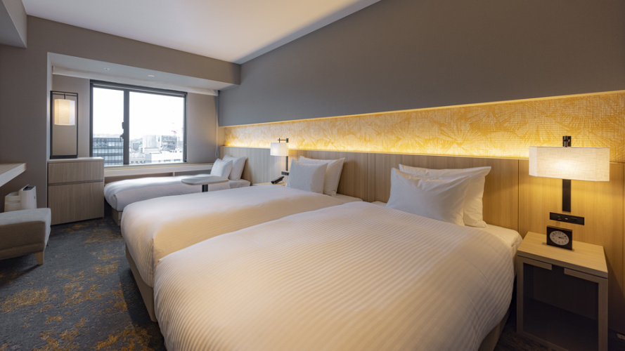 Standard Triple room