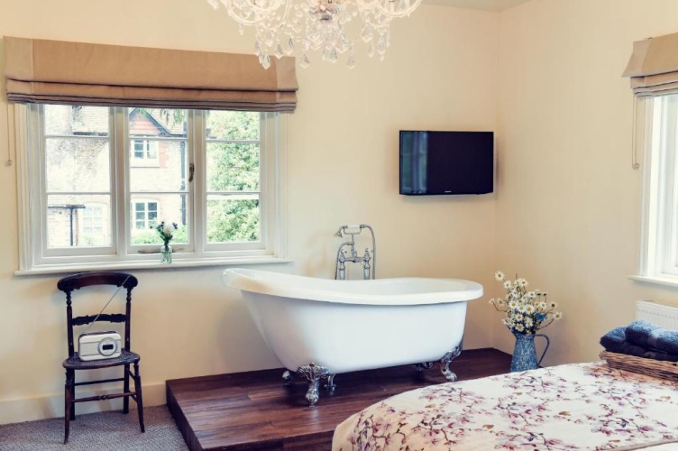 1 Bedroom Double Suite