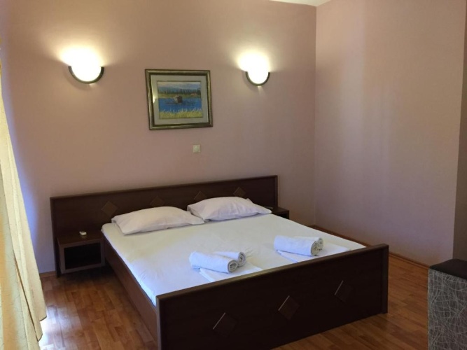 2 Bedrooms Apartment with balcony and with sea view
