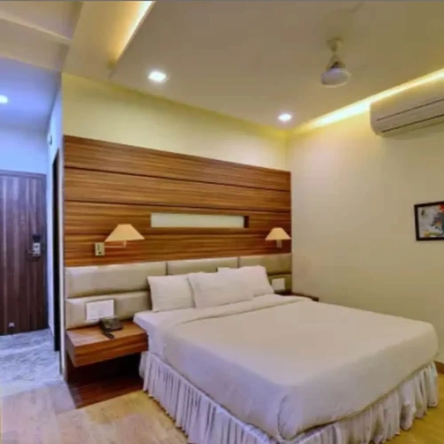 Royal room