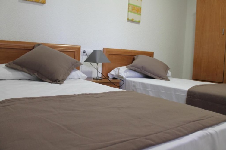 Standard Quadruple Duplex room
