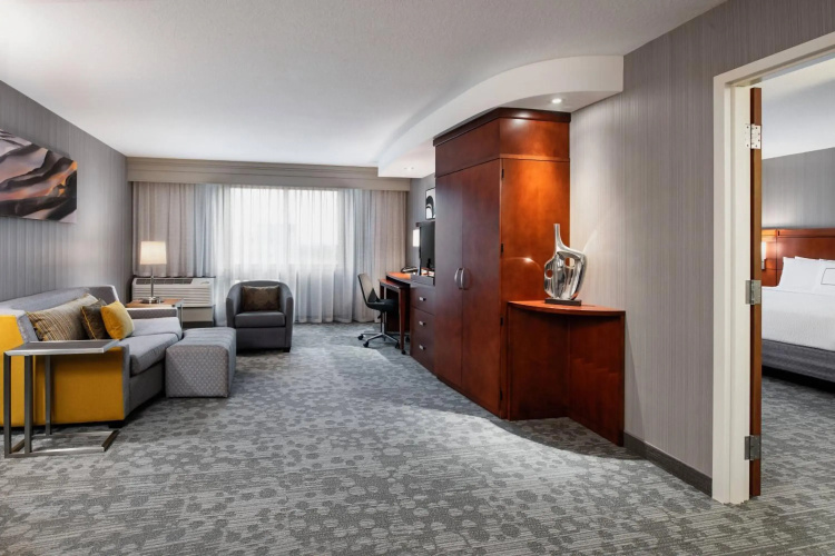 Courtyard by Marriott Edmonton West