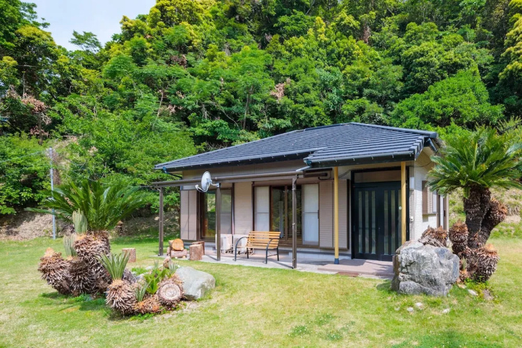 Sasayakana Ouchi Fuuki