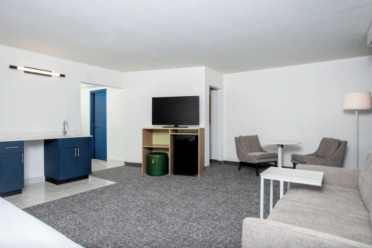 Double Suite
