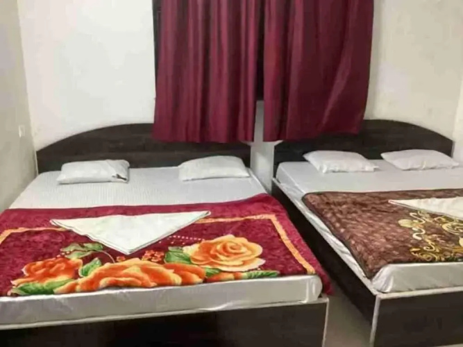 Hotel Dharam Mukti