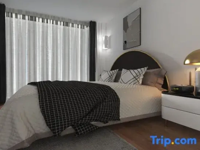 3 Bedrooms Business Suite
