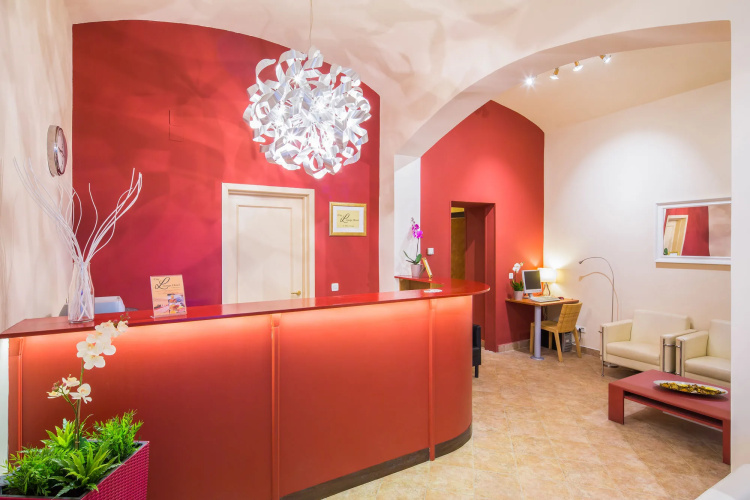 City Lounge Hotel