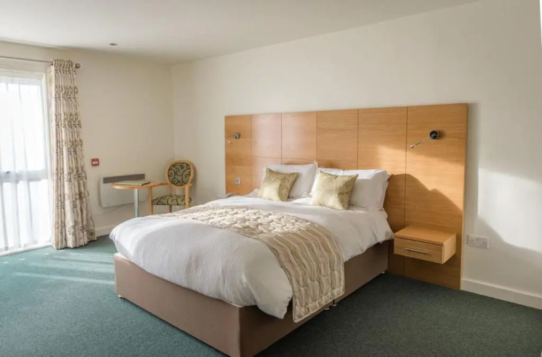 Croyde Bay Hotel or Self Catering