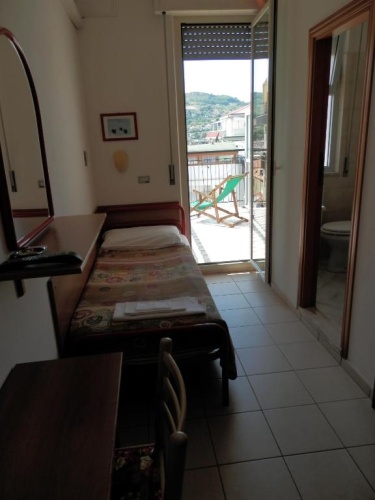 Standard Single room with balcony