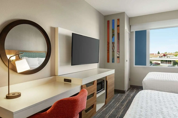 Quadruple Suite